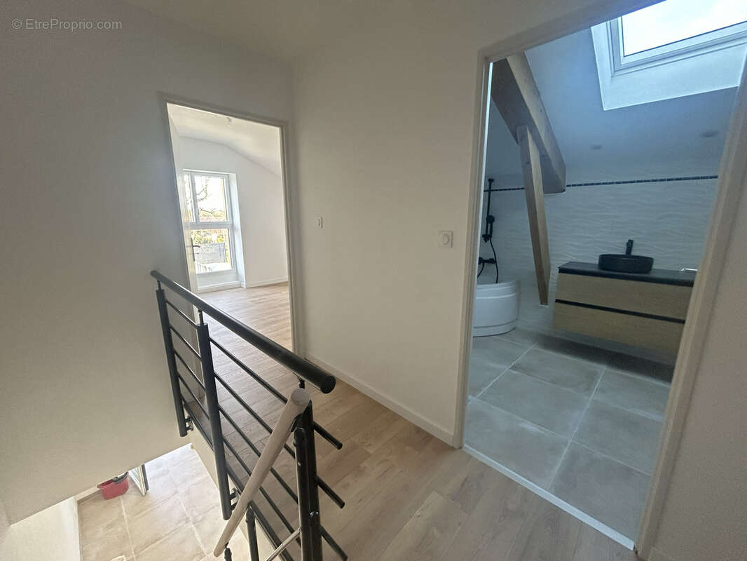 Maison à CONDEISSIAT