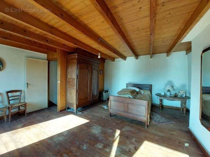 Maison à COUDEVILLE-SUR-MER