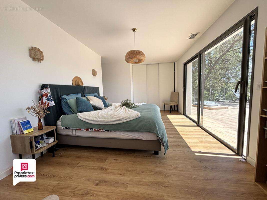 Maison à SAINT-MATHIEU-DE-TREVIERS