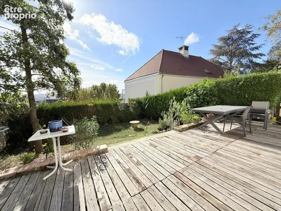 Maison 9 pièces 160 m² à vendre à Juziers (78820) - photo 2