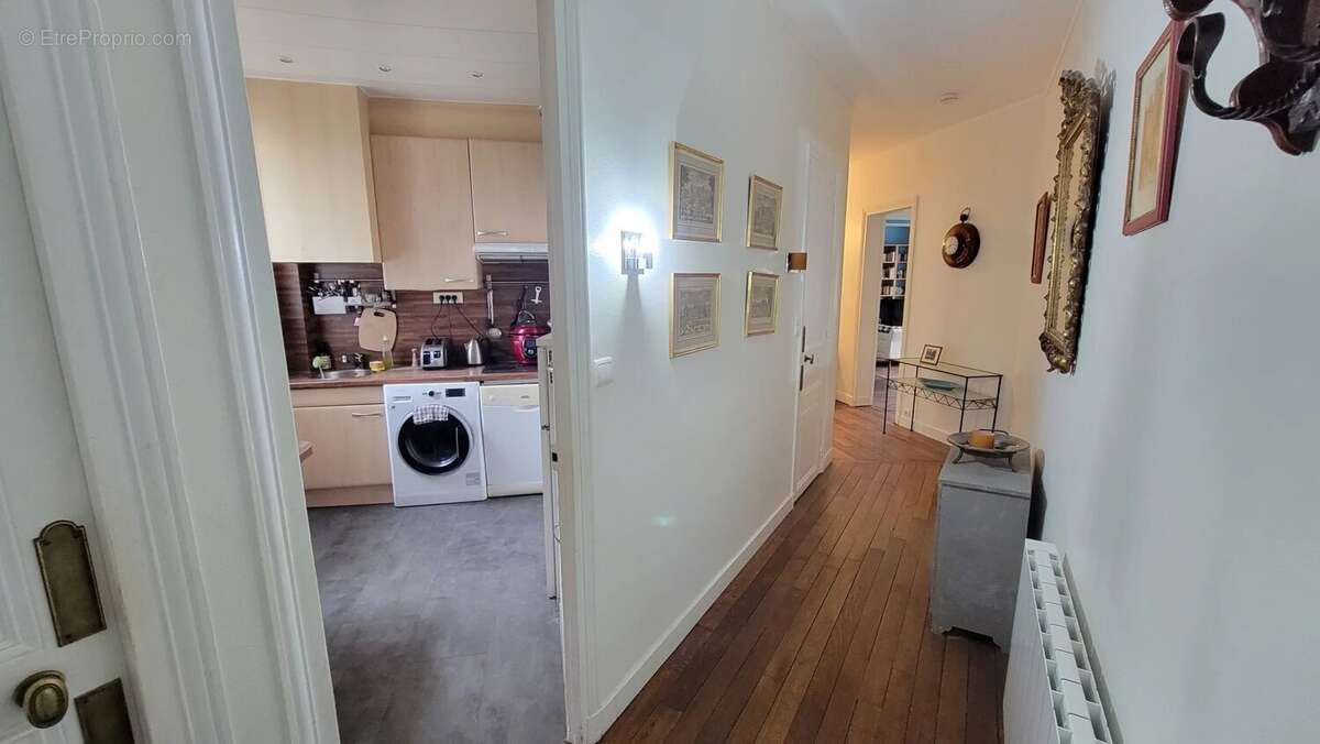 Appartement à NANTERRE
