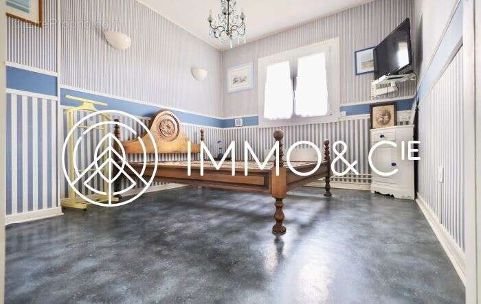 Maison à WAMBRECHIES