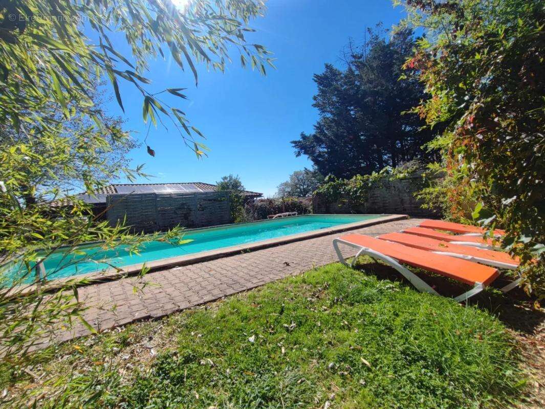 Maison à BEAUMONT-DU-PERIGORD