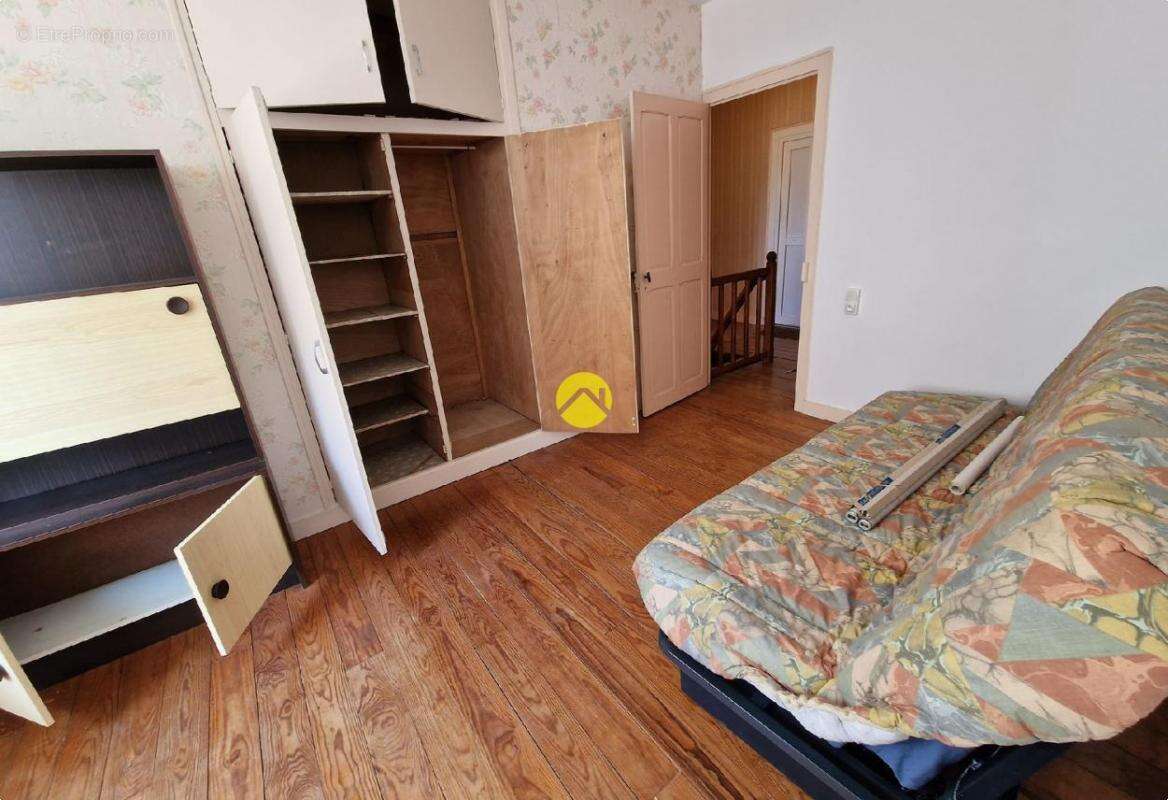 Maison à LES AIX-D&#039;ANGILLON