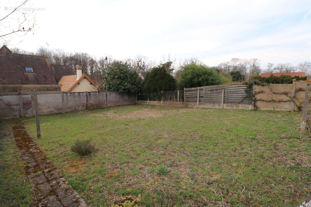 Maison à SAINT-GEORGES-SUR-EURE