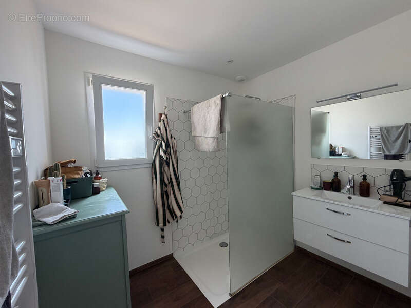 Les magnils reigniers (85400) - beugne l'abbe - villa plain pied 2020 grand confort 3 chambres sur 724m² - photo 12