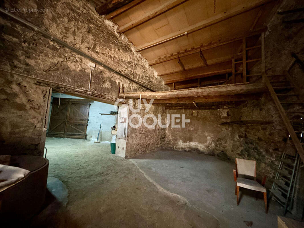VENTE : maison de 6 pièces (135 m²) à Olonzac - photo 13