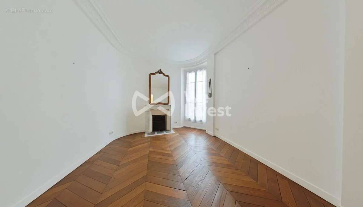 Appartement à LEVALLOIS-PERRET