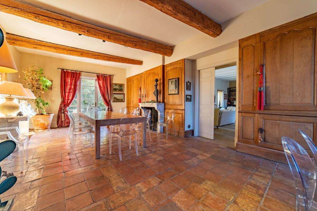 Maison à SAINT-ANDRE-DE-ROQUELONGUE