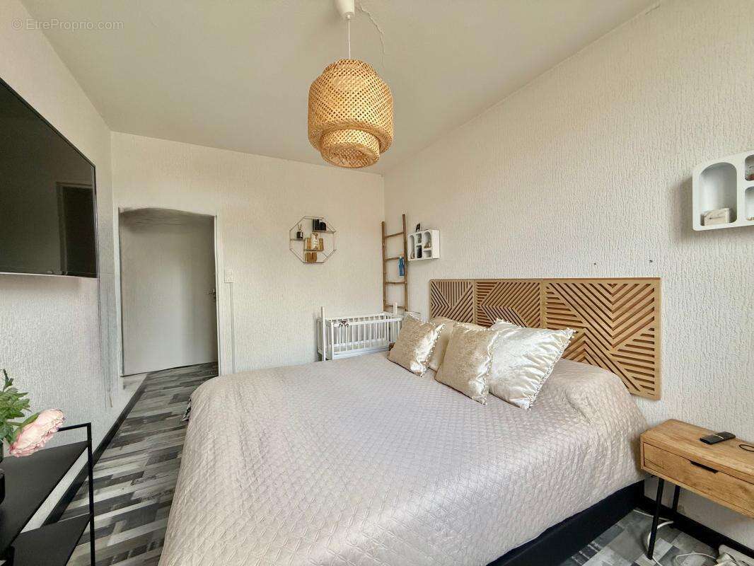 Appartement à AUXONNE