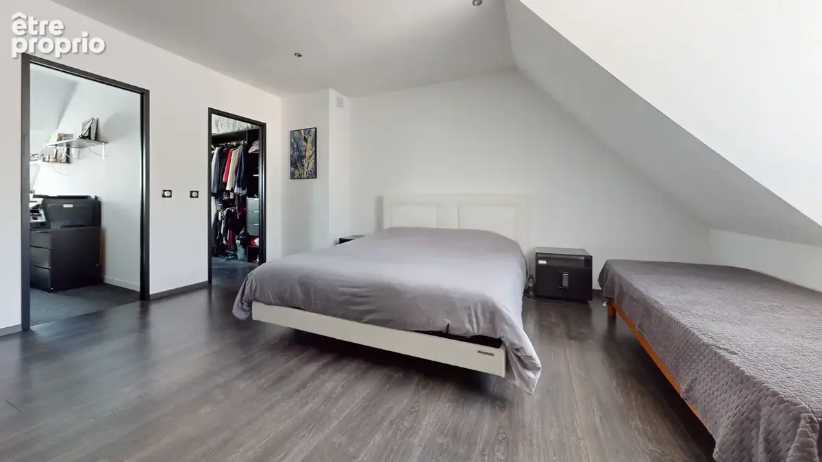 Maison indépendante 7 pièce(s) sur 530m² de terrain - photo 11