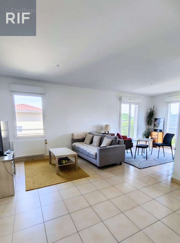 Appartement à BOURGOIN-JALLIEU