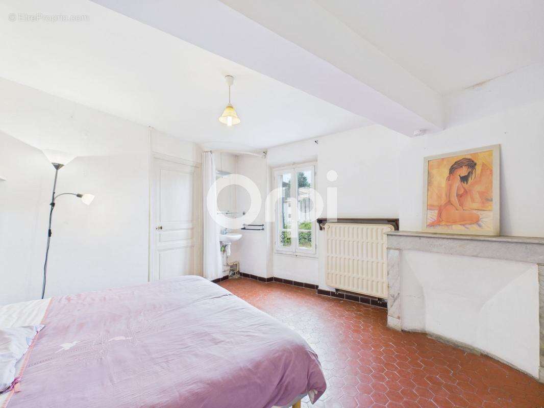 Maison à MONTAUROUX