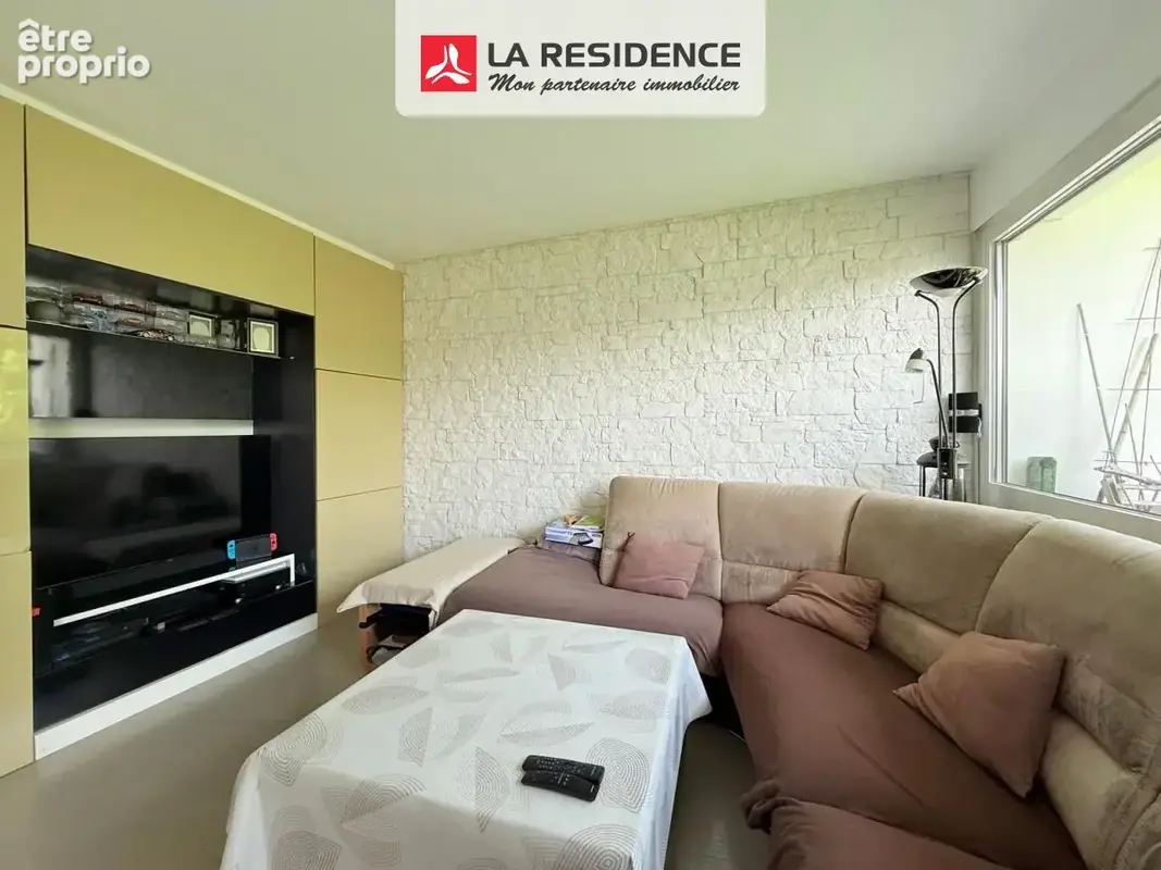Appartement 4 pièces 77 m² à vendre à Velizy-Villacoublay (78140) - photo 8