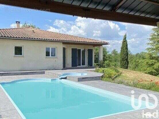 Photo 2 - Maison à CIEURAC