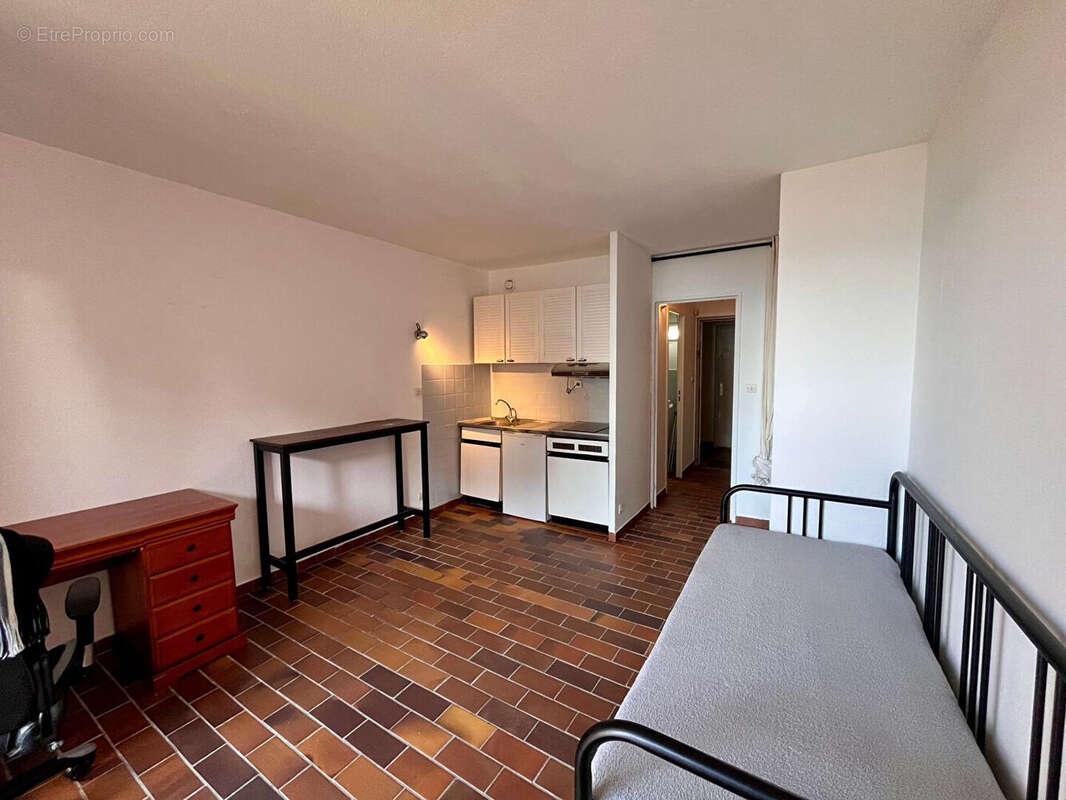 Appartement à SAINT-CYR-SUR-MER