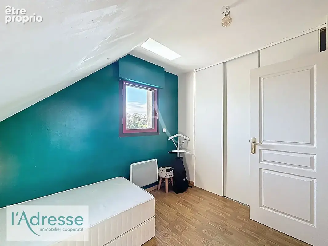 Maison La Bazoge Montpincon 5 pièce(s) 90 m2 - photo 8