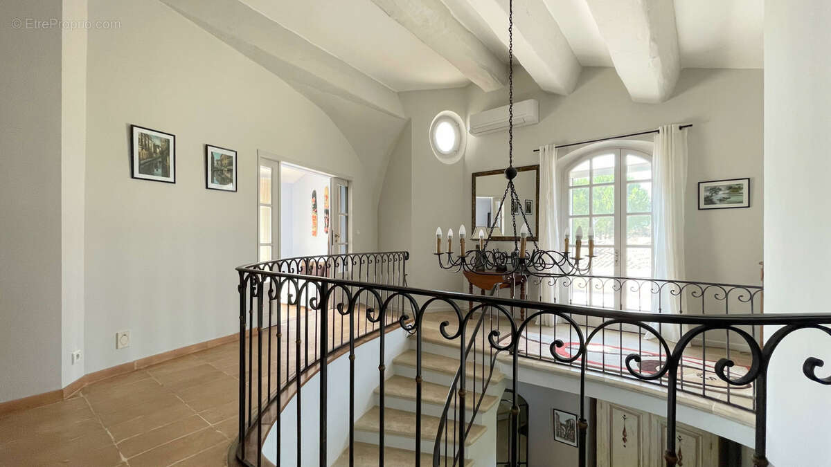 Maison à UZES