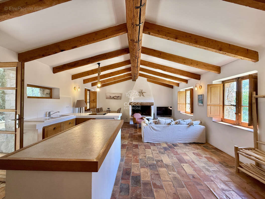 Maison à SOTTA