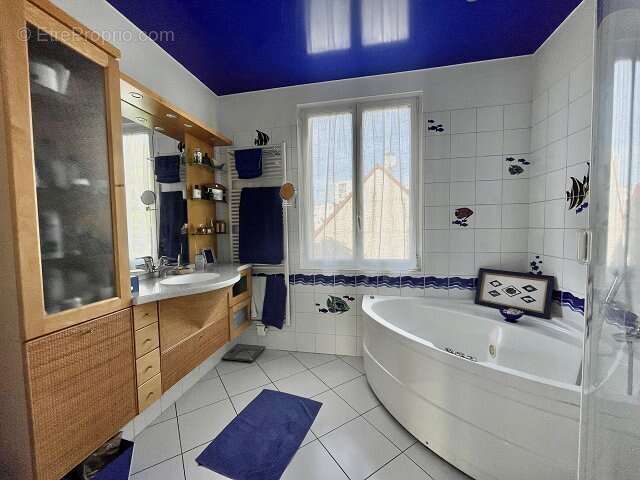 Maison à MAISONS-ALFORT