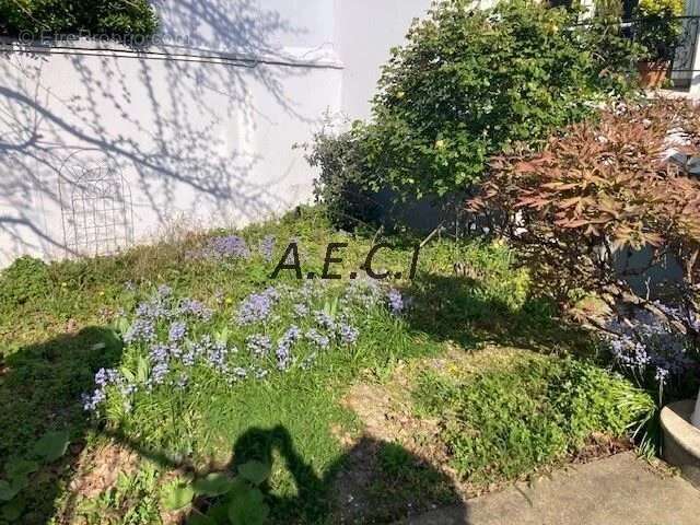 Appartement à COLOMBES