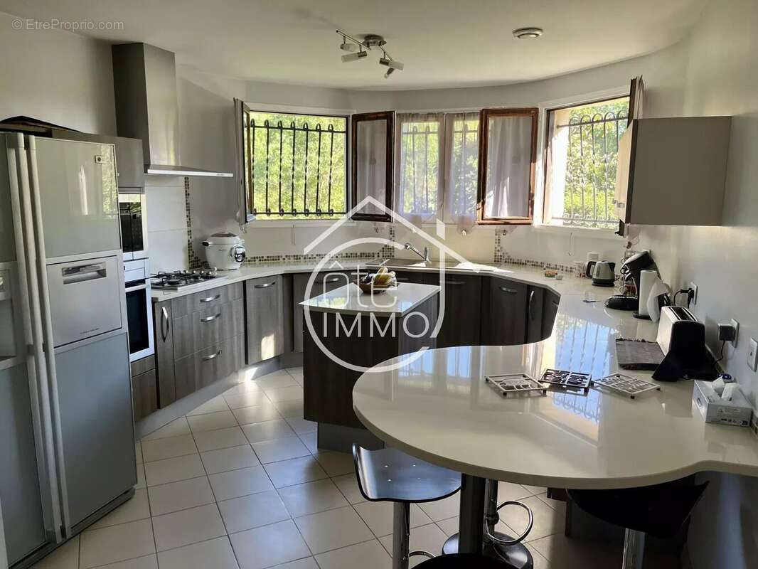 Maison à GAGEAC-ET-ROUILLAC