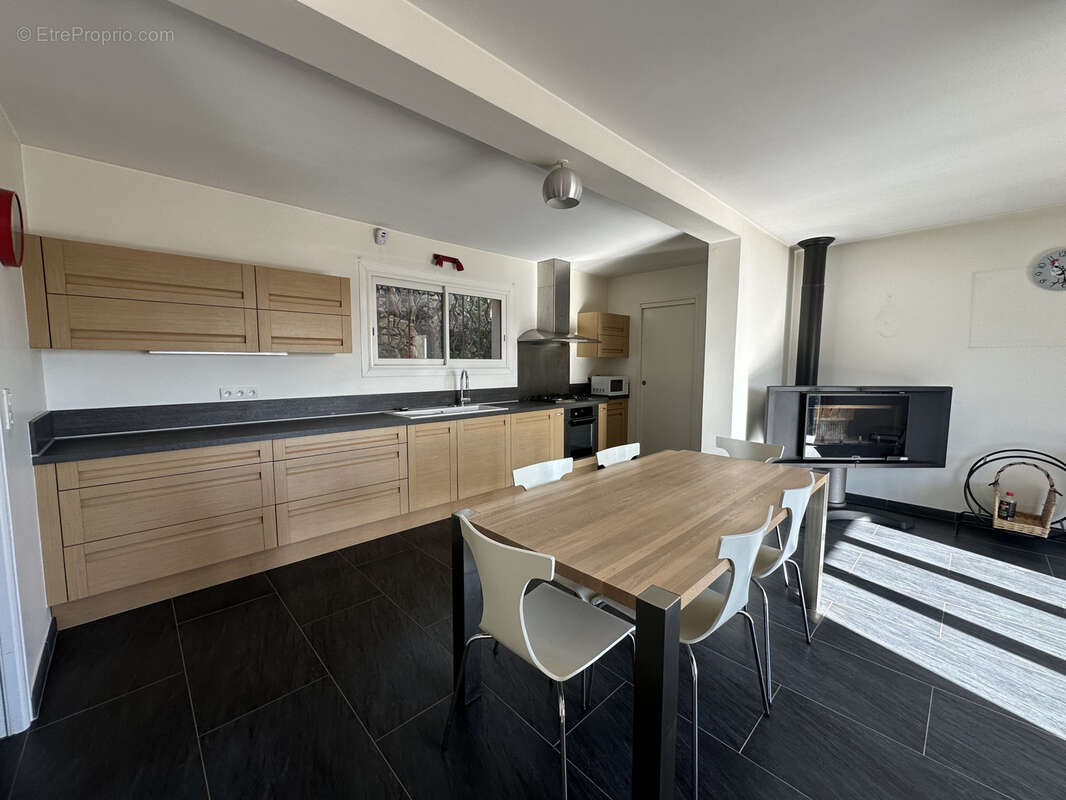 Maison à SEILLANS