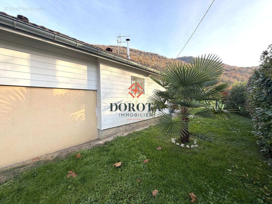 Maison à VILLARD-BONNOT