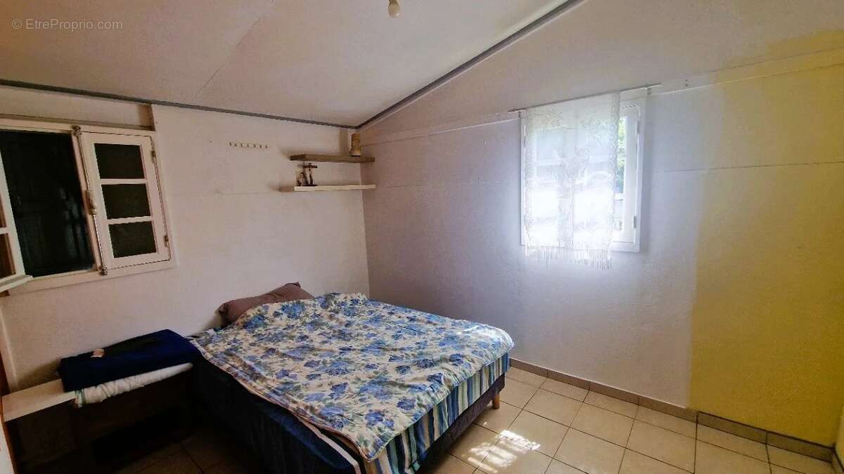 Maison à SAINT-DENIS