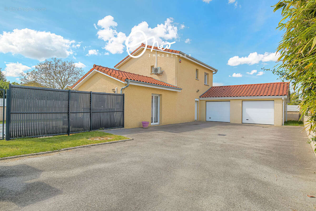 Maison à MIONS