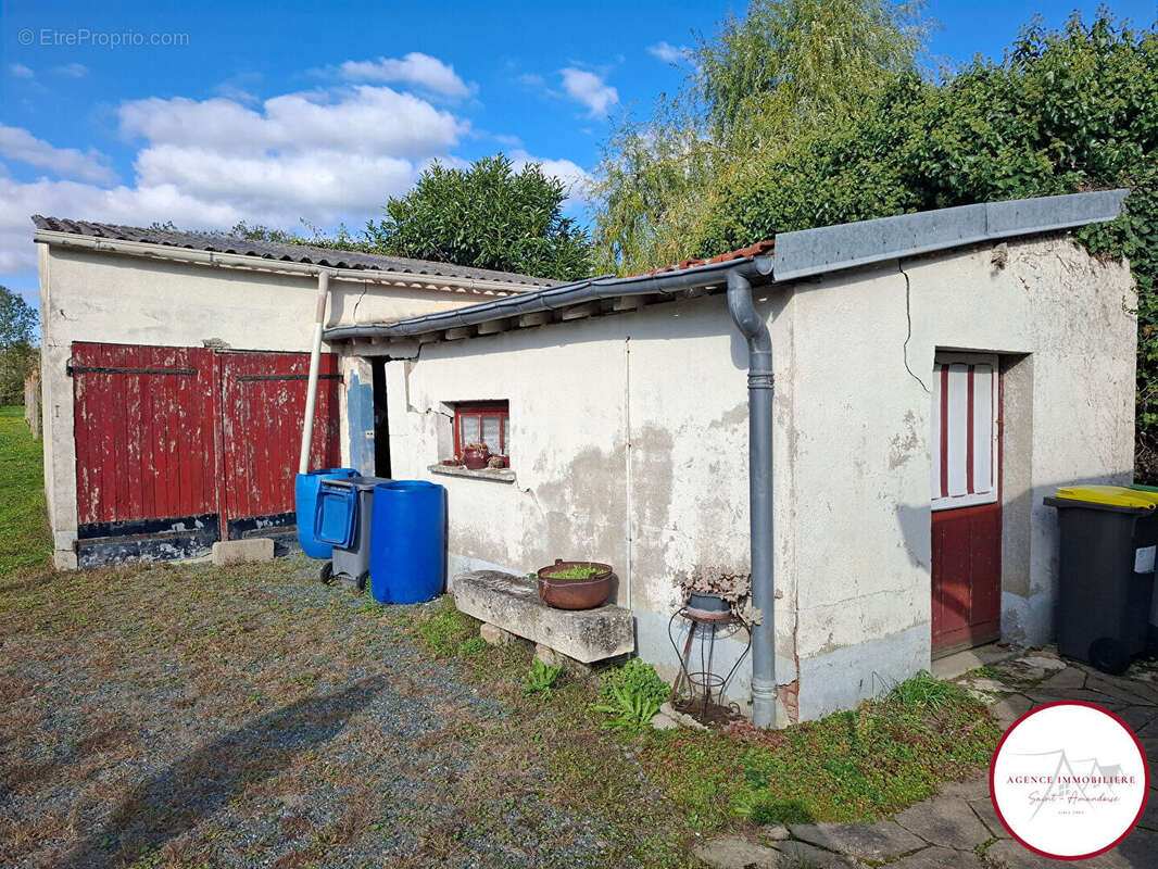 Maison à CHARENTON-DU-CHER