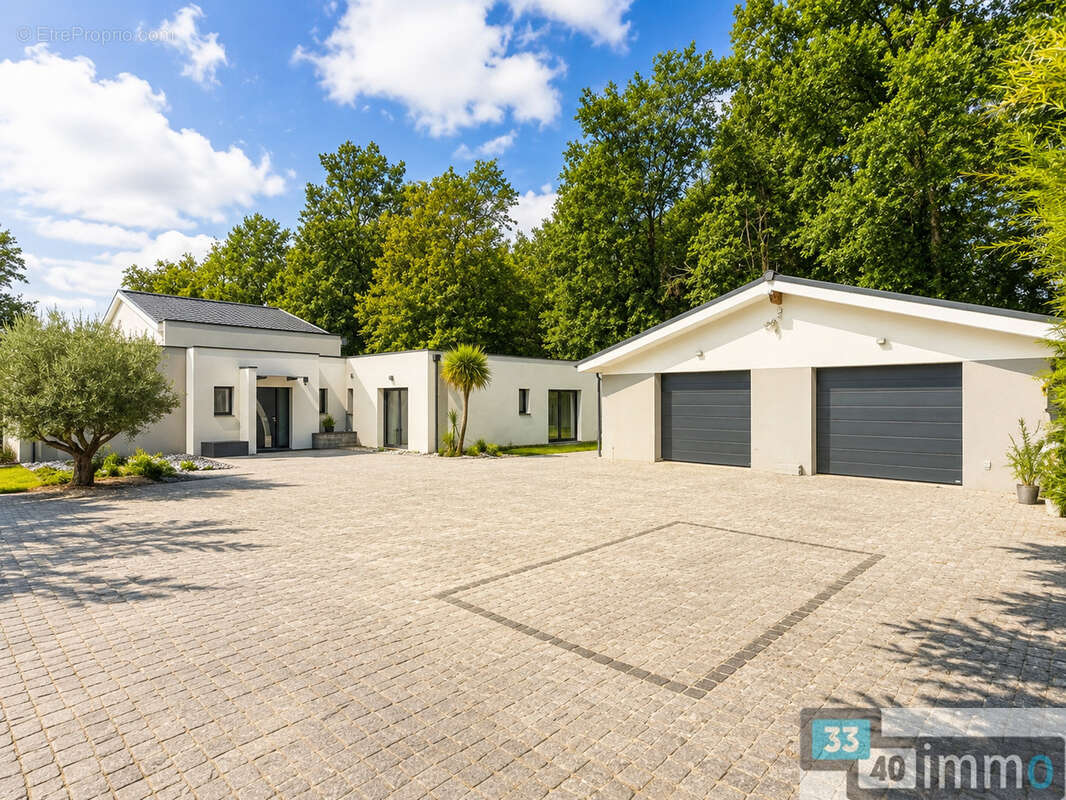 Maison 212 m2 4 chambres a mios - photo 3