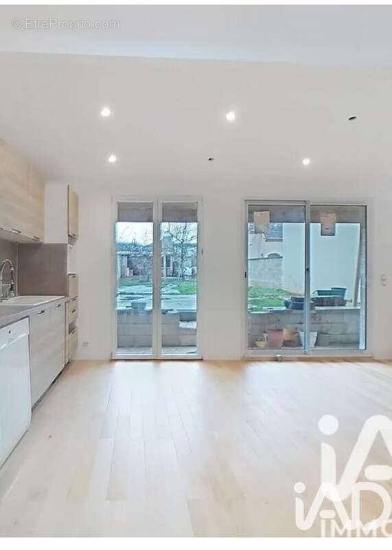 Photo 4 - Maison à CHAMPAGNE-SUR-SEINE