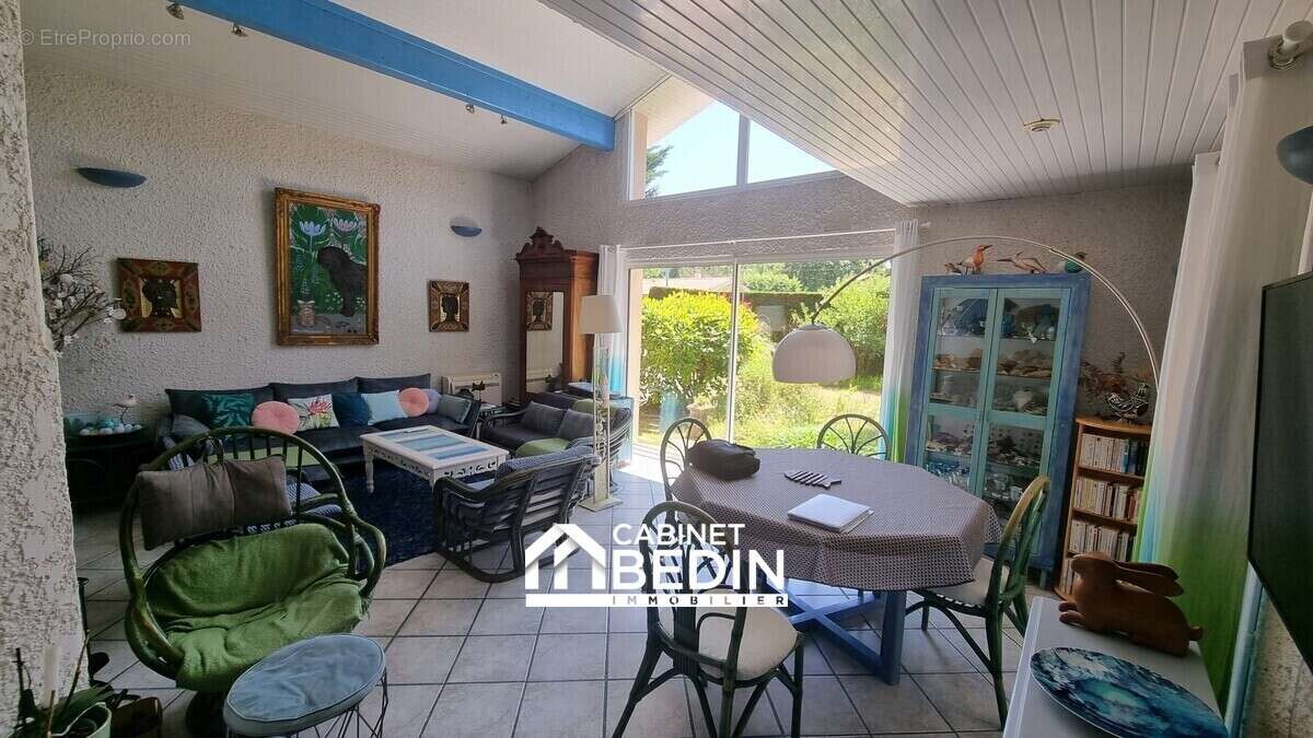Maison à SANGUINET
