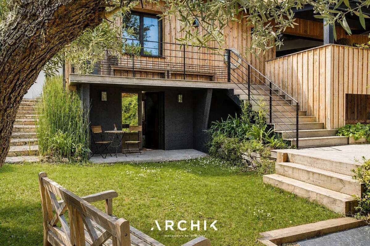 Photo Maison à Le Bouscat au prix de 2 450 000€