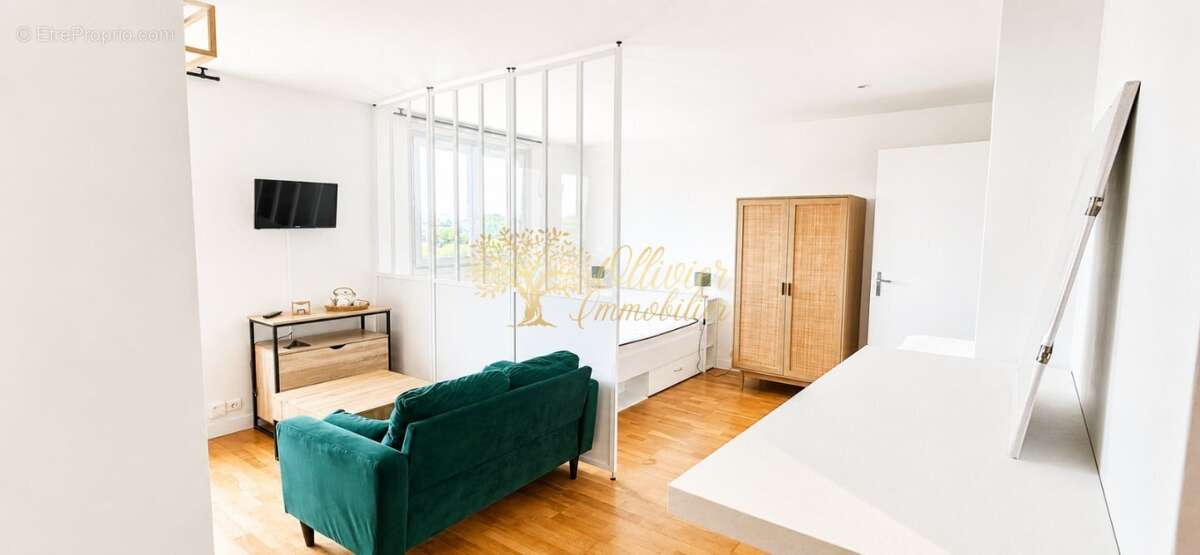 Appartement à SAINT-MAUR-DES-FOSSES