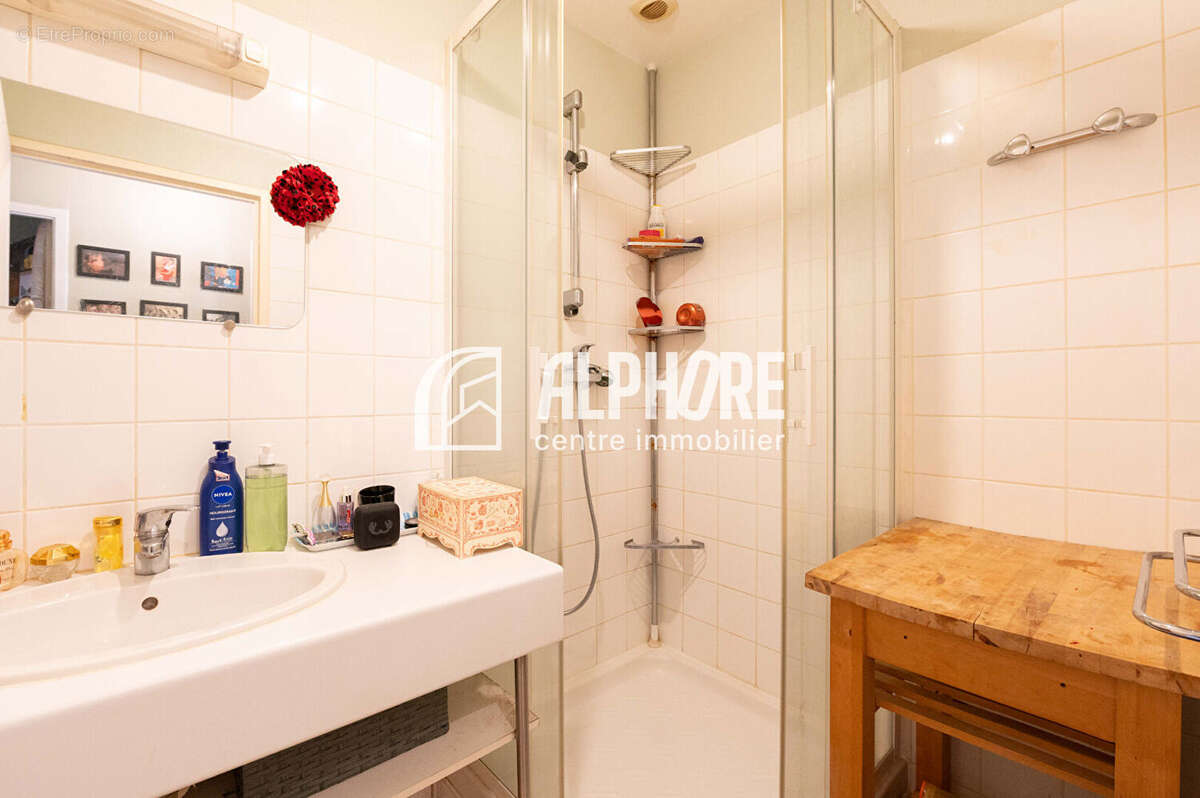 Appartement à INDRE