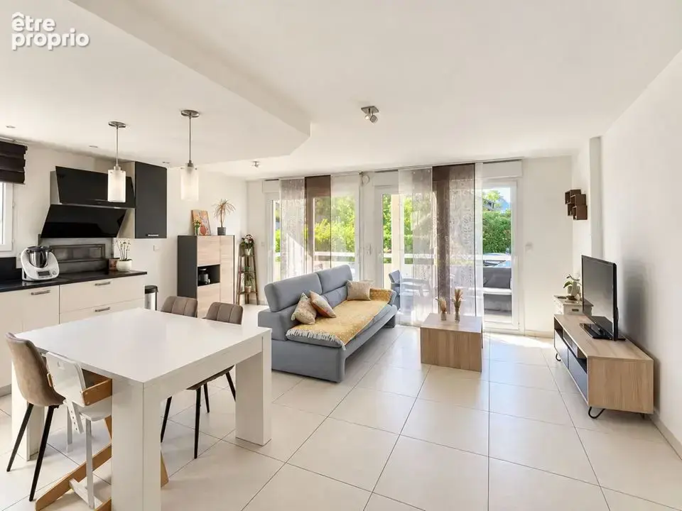Photo Appartement à Villaz au prix de 420 000€
