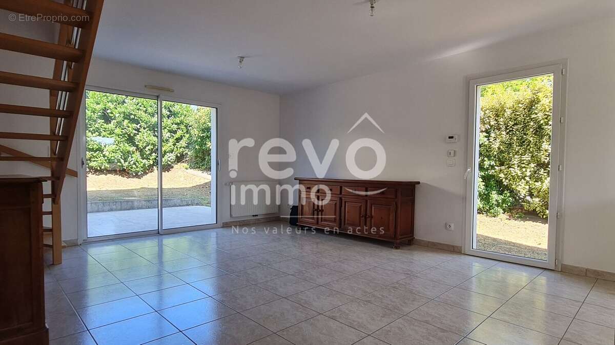 Maison à LE CELLIER