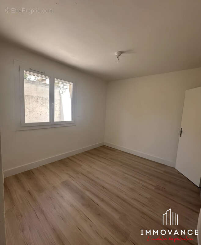Appartement 40 m² à Pignan  - photo 2