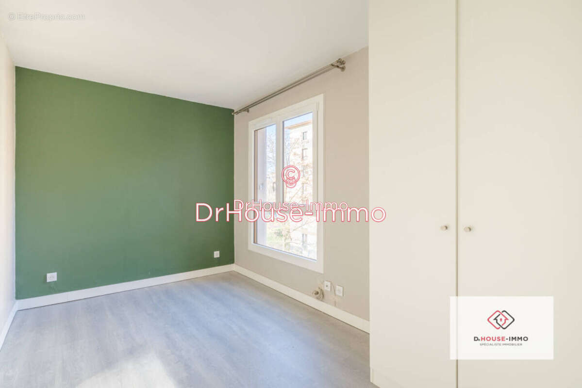 Appartement à NOGENT-SUR-MARNE