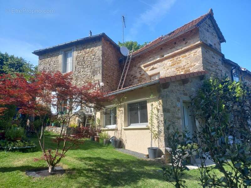 Maison à SAINTE-CROIX