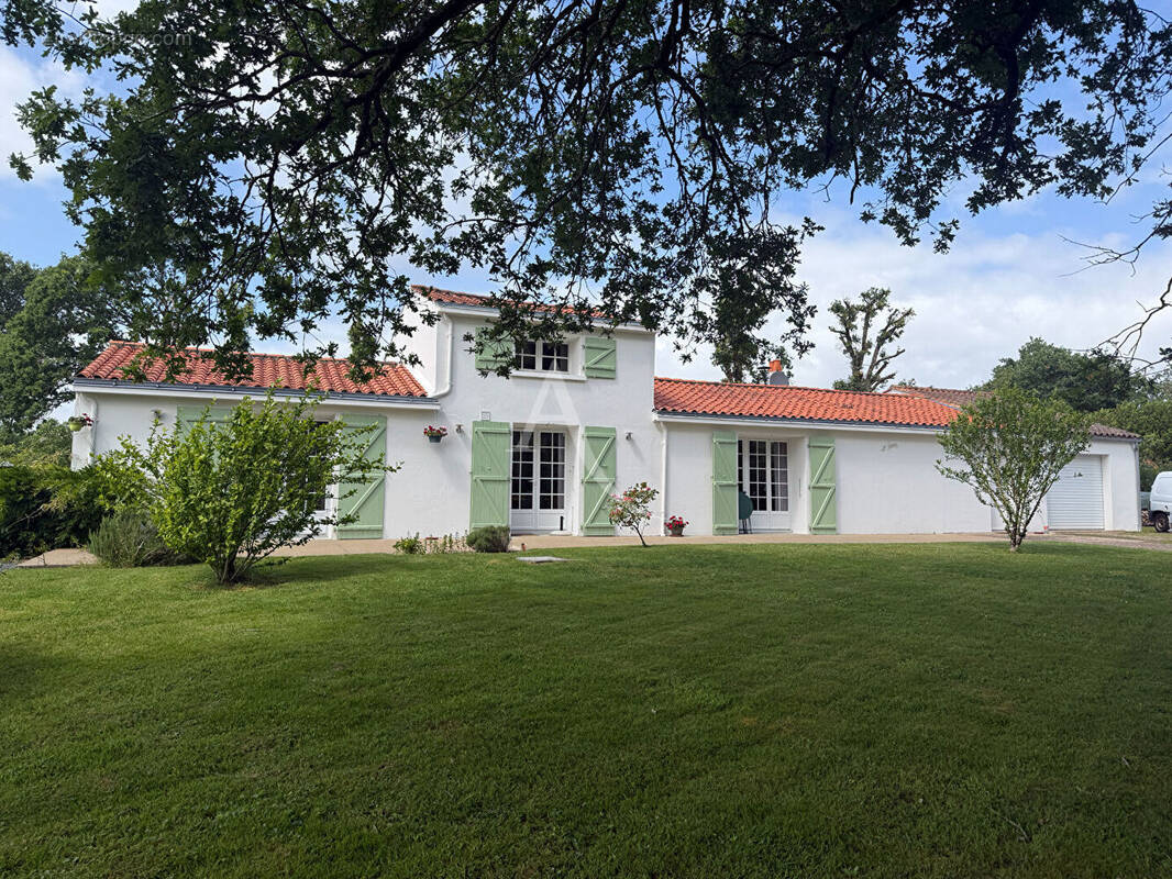 Maison à SAINT-VINCENT-SUR-GRAON