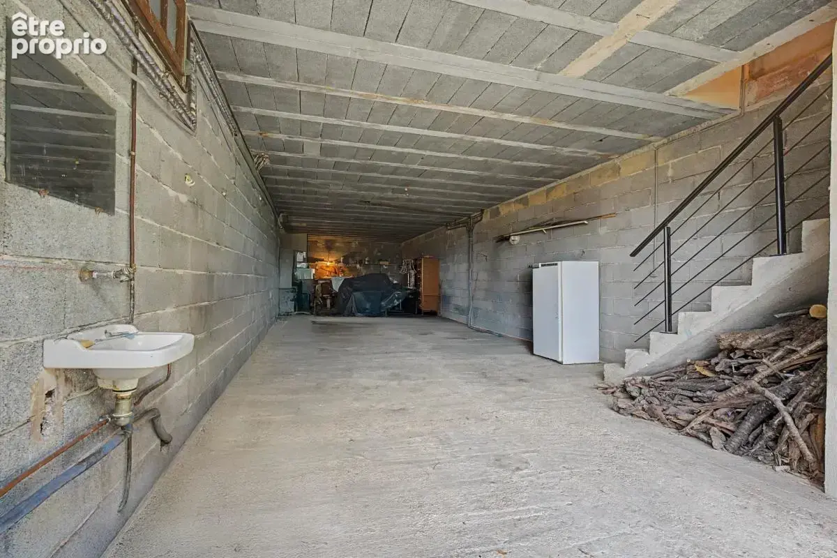 Maison de caractère avec vue panoramique - Fort potentiel - photo 19