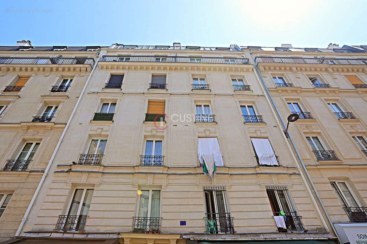 Charmant 2pièces au calme absolu - 3ème étage sur cour - Paris 18e - vendu loué 750  charges comprises - photo 12