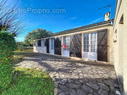 Maison à CARBON-BLANC