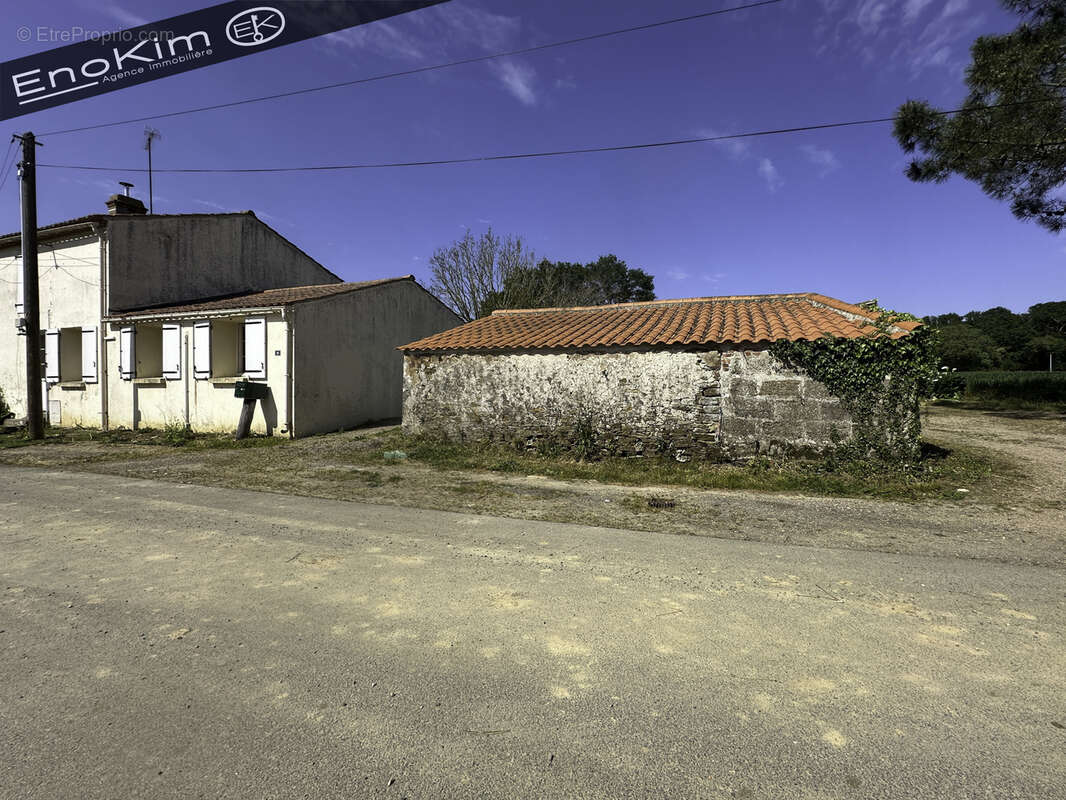 Maison à TALMONT-SAINT-HILAIRE