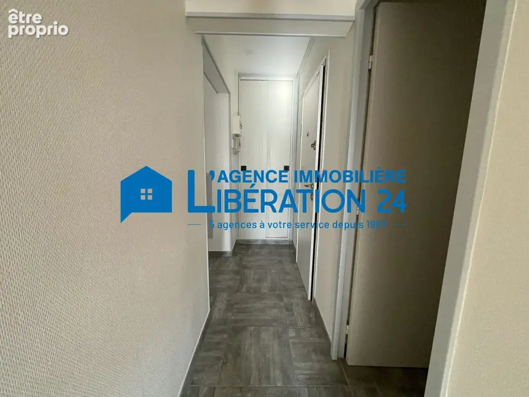 Appartement 80 m²  3 Chambres Garage Balcon Traversant Bon DPE - photo 12