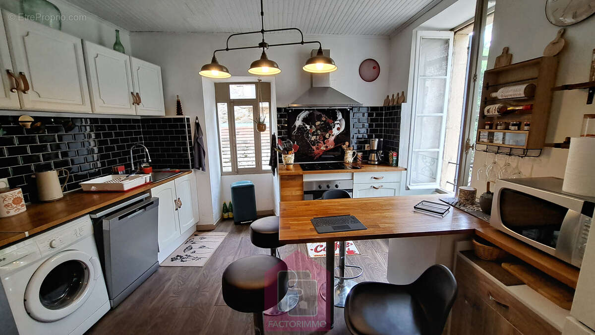 Maison à PUY-L'EVEQUE