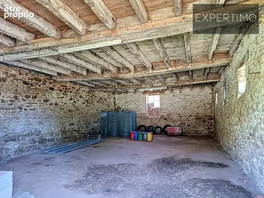 Propriété de caractère isolee  avec 8 hectares et grandes dépendances   aveyron - photo 22